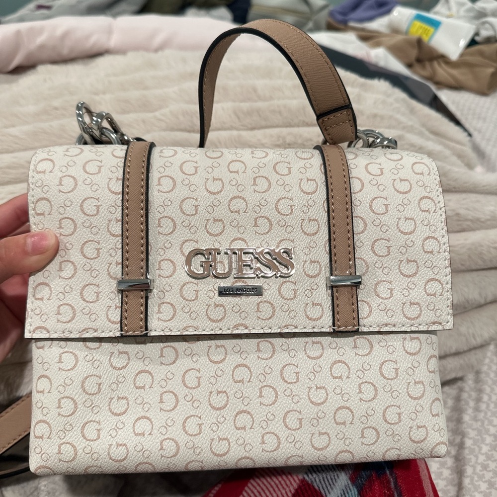Guess crossbody bag never used with packaging